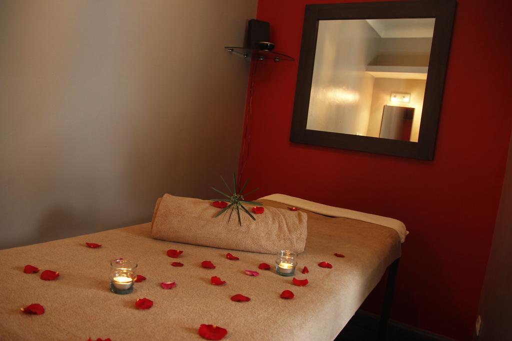 Riad Utopia Suites And Spa Marrakesh Extérieur photo