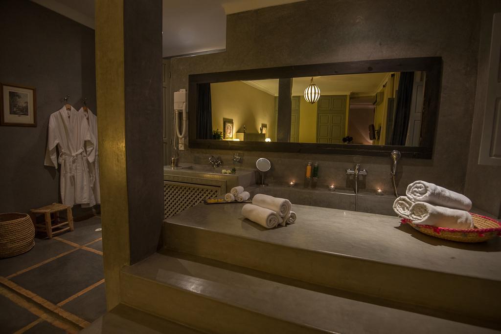 Riad Utopia Suites And Spa Marrakesh Extérieur photo