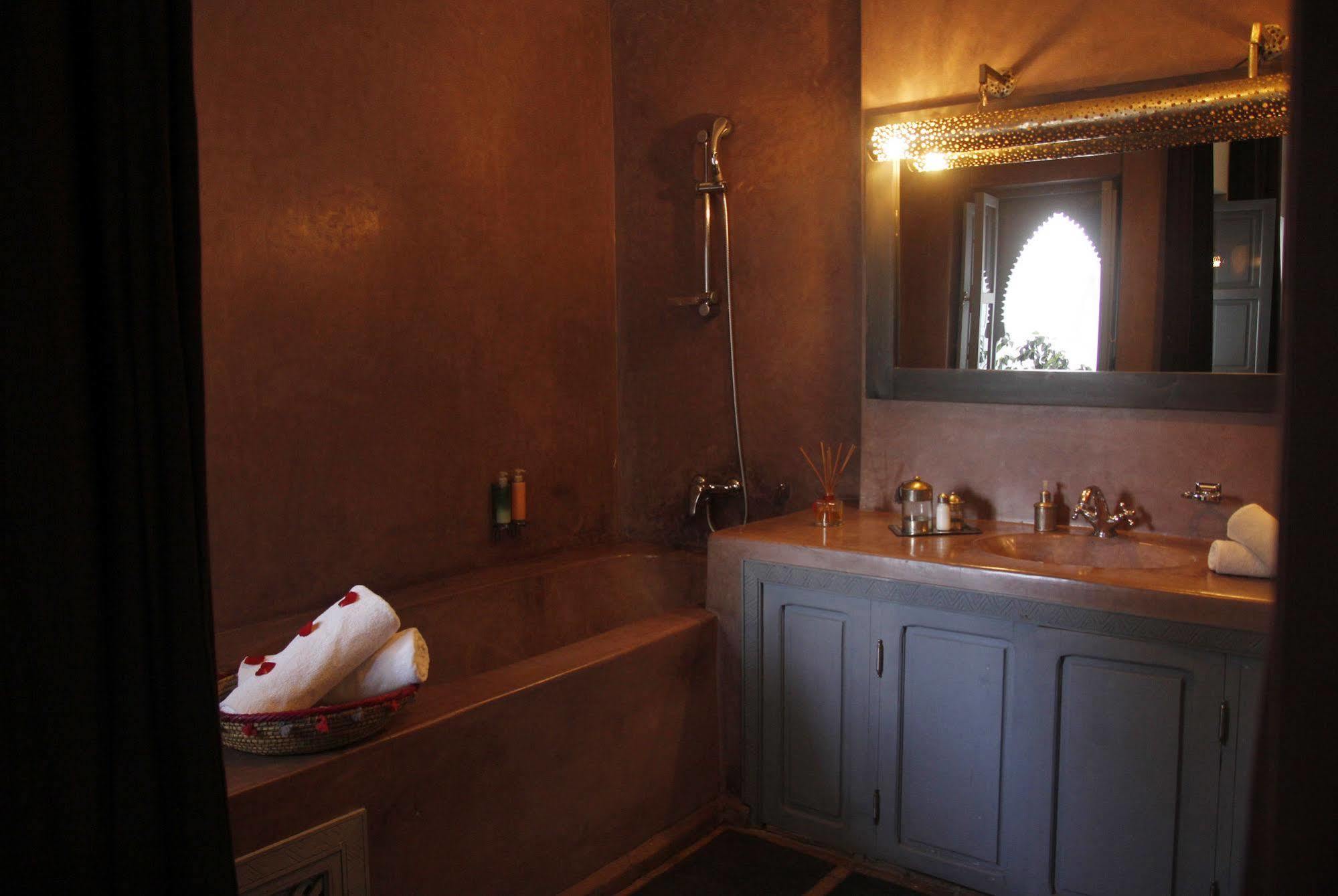 Riad Utopia Suites And Spa Marrakesh Extérieur photo